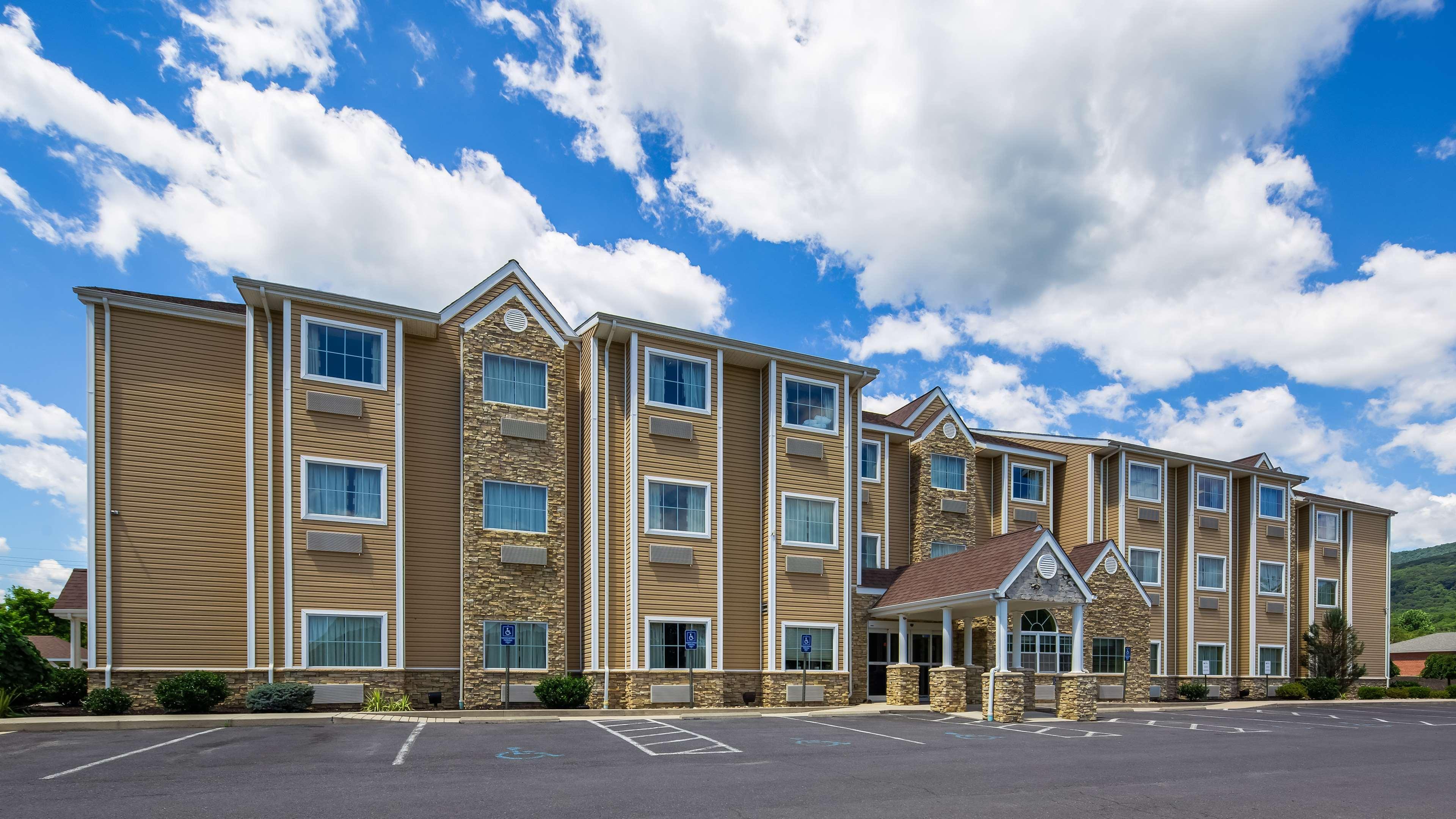 Surestay Plus Hotel By Best Western Keyser Экстерьер фото