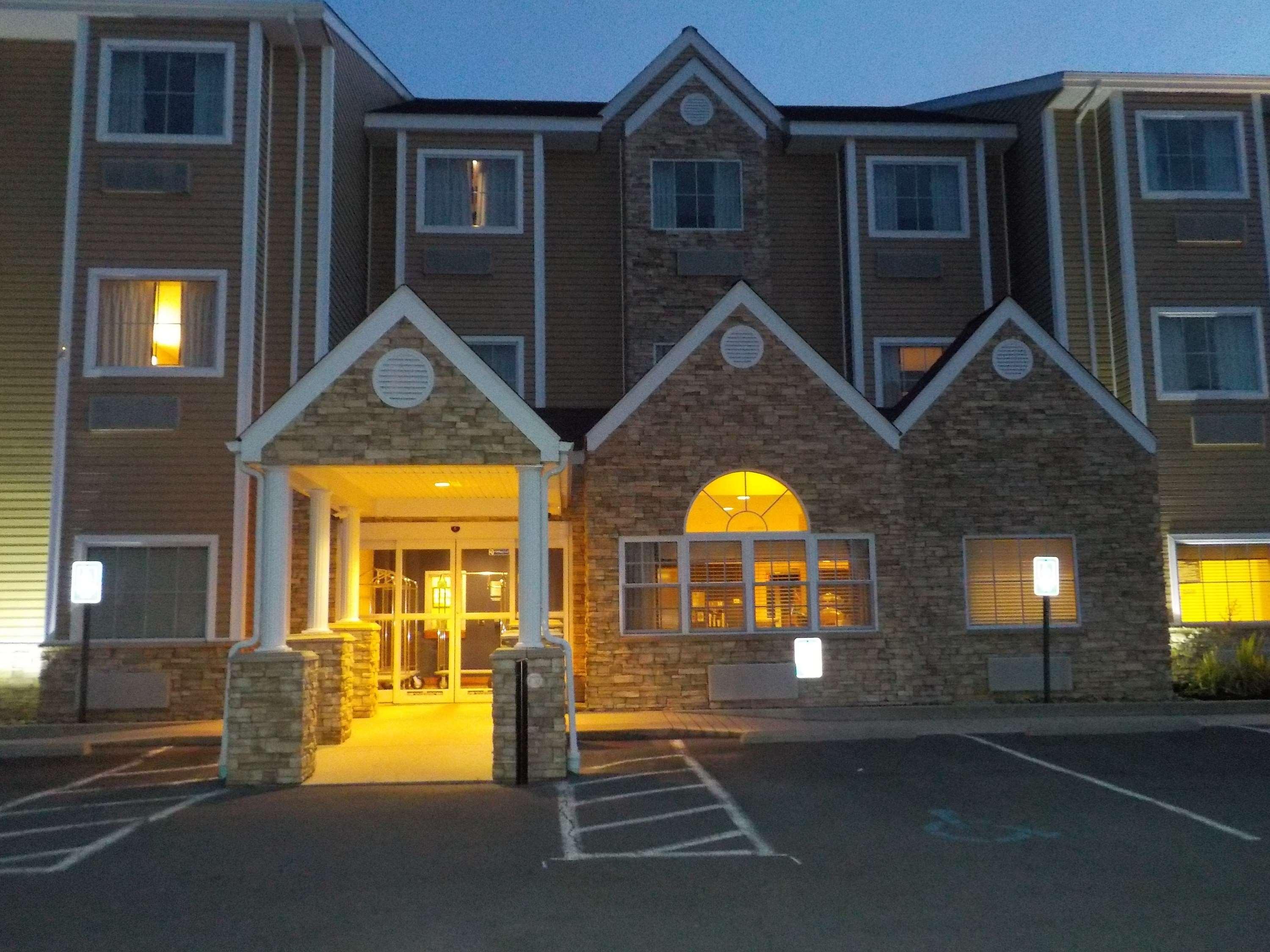 Surestay Plus Hotel By Best Western Keyser Экстерьер фото