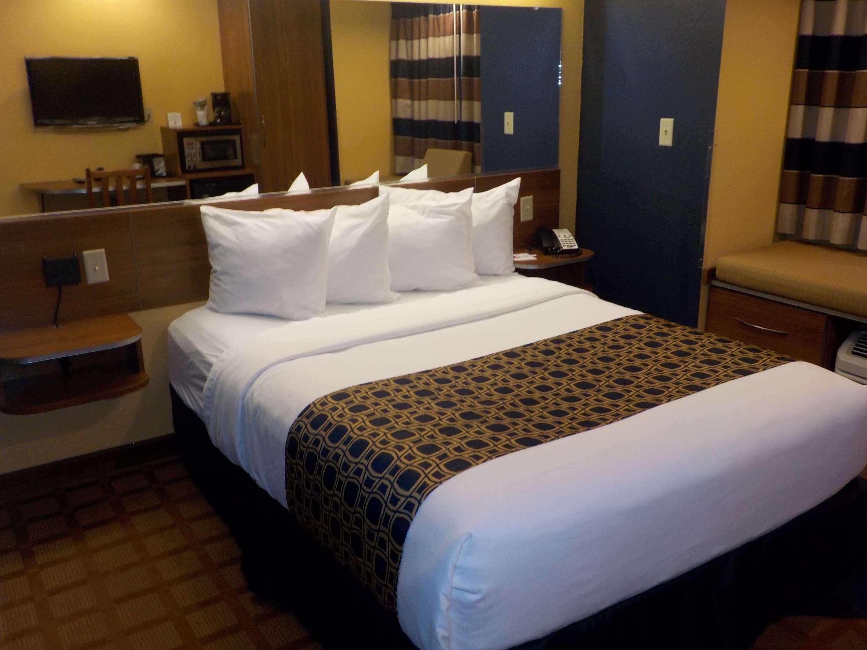 Surestay Plus Hotel By Best Western Keyser Экстерьер фото