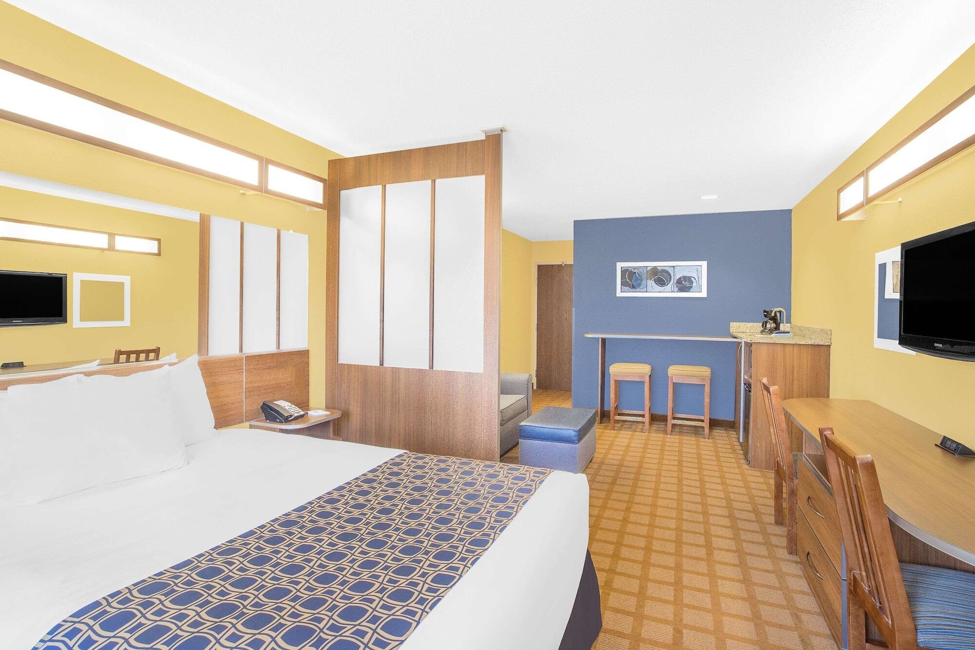 Surestay Plus Hotel By Best Western Keyser Экстерьер фото