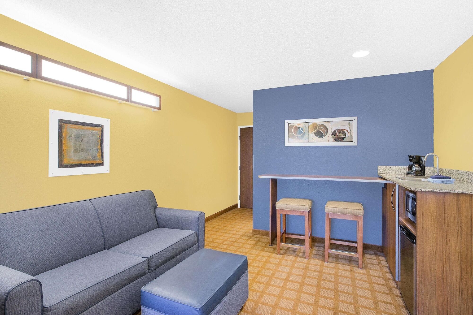 Surestay Plus Hotel By Best Western Keyser Экстерьер фото